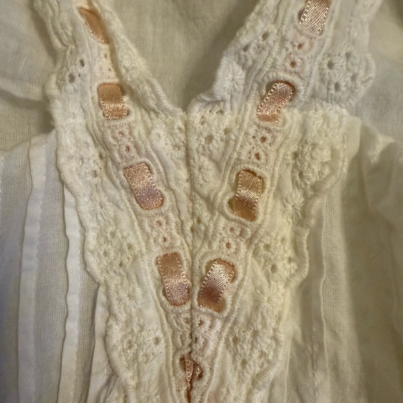 Tularosa White Lace Camisole Top - Picture 3 of 5